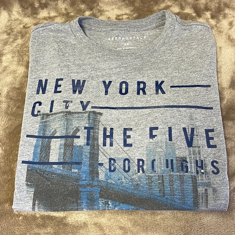 5/$25 ⭐️ Aeropostale short sleeve shirt